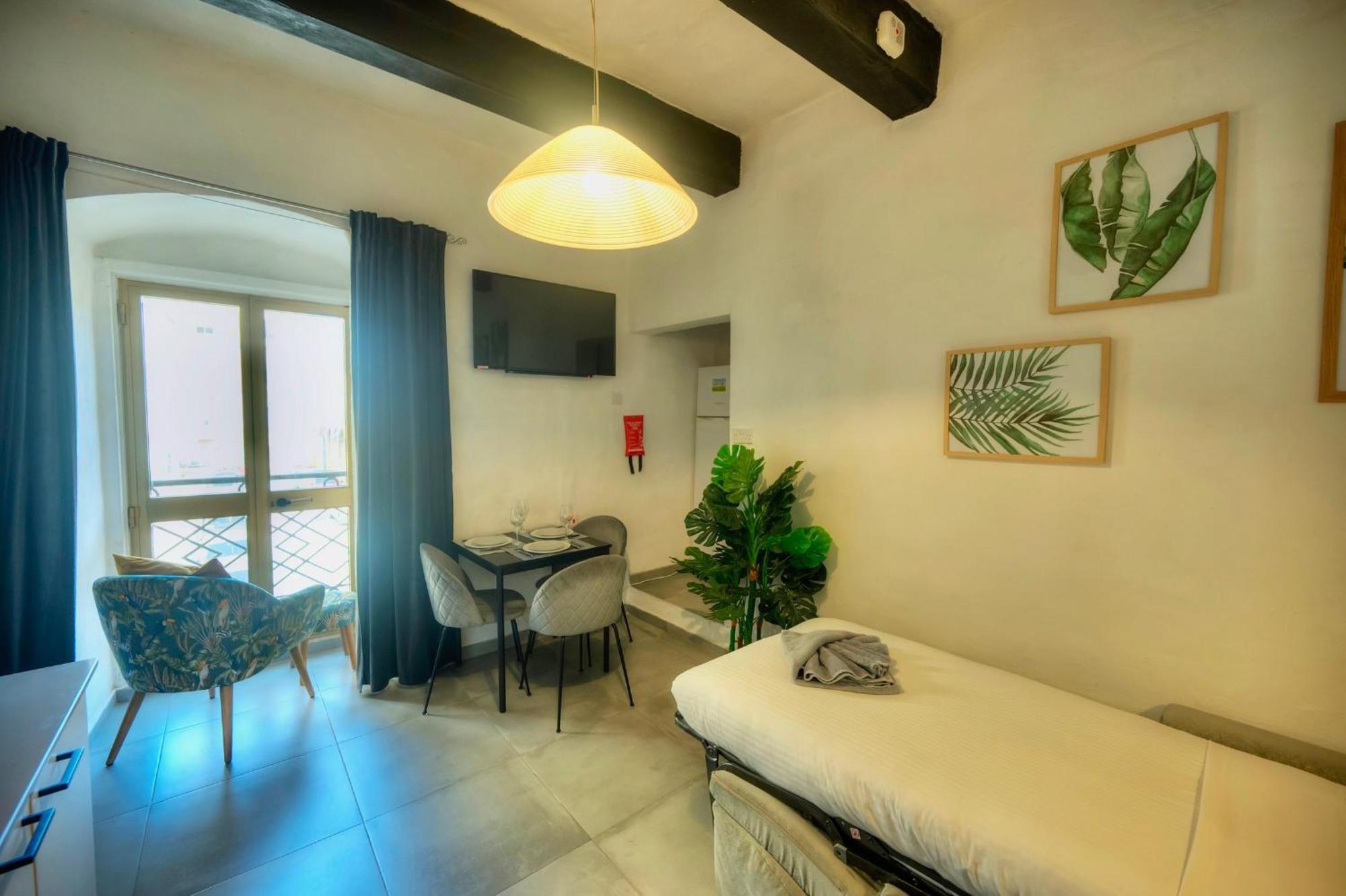 Cozy Flat. Swim Beach 2 Minutes Walk. The Old Valletta Mcri1-1 Εξωτερικό φωτογραφία